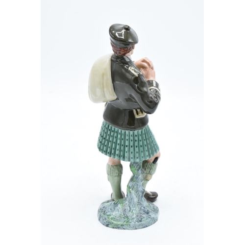 135 - Royal Doulton figure The Laird HN2361. In good condition with no obvious damage or restoration.  20c... 