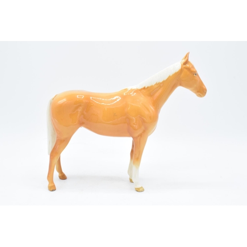 162 - Beswick palomino horse. In good condition with no obvious damage or restoration.