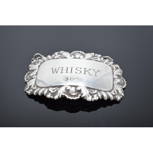 209 - Silver decanter label for whisky. Sheffield 1983. 13.0 grams.