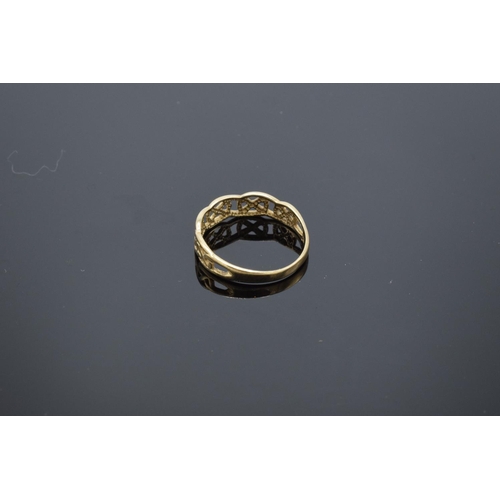 215 - 9ct gold ladies ring with full UK hallmarks. 1.4 grams. Size O/P.