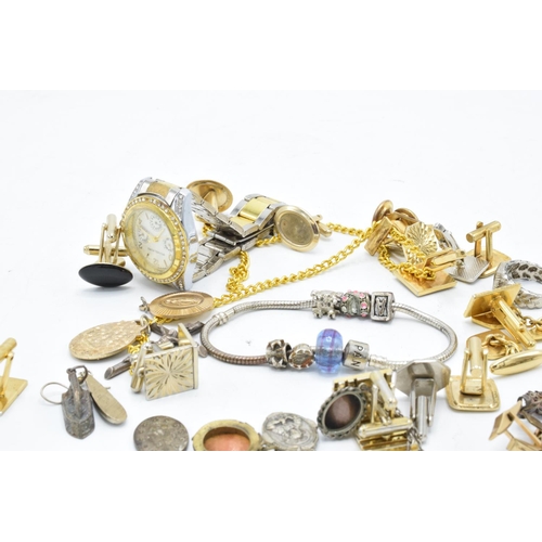 231 - A collection of jewellery that includes 58 grams of silver / silver coloured metal items, Pandora st... 