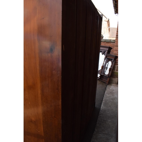 293 - Edwardian inlaid gentleman's inlaid wardrobe with 2 mirrored doors and draws section in the middle. ... 