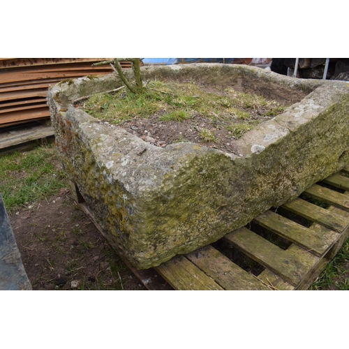 318 - A 19th century sandstone trough / planter. max dimensions are approximately 114 x 79 x 43cm. There i... 