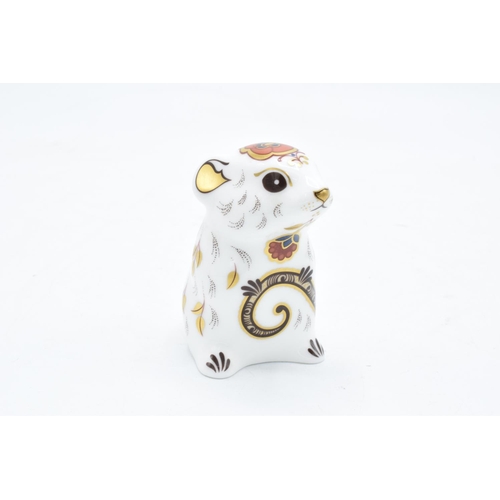 158 - Royal Crown Derby paperweight of a mouse with gold stopper. In good condition with no obvious damage... 