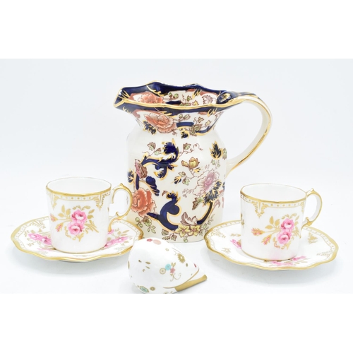 100 - A mixed collection of pottery to include a Royal Crown Derby imari cake slice, 2 Royal Pinxton Roses... 