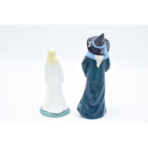 148 - Royal Doulton Middle Earth figures to include Gandalf HN2911 and Galadriel HN2915 (2nd) (2). In good... 