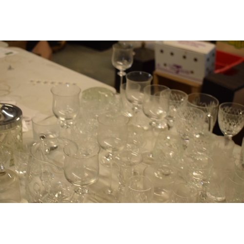 192B - A large collection of crystal, cut glass and pressed glass to include various makes such as Dartingt... 