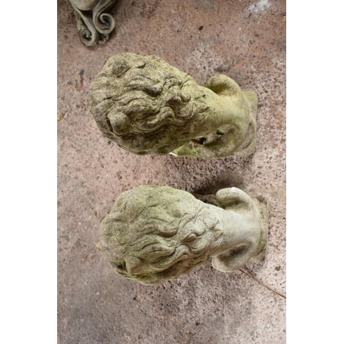 275 - A pair of vintage reconstituted stone upright lions (2). 42 x 15 x 29cm.