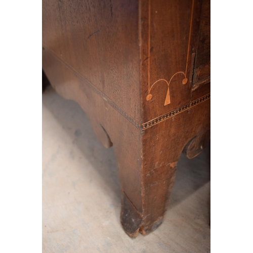 364 - A 19th century 2 over 3 chest of drawers with ornate inlay to include a shell motif, bone escutcheon... 