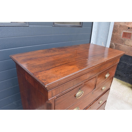 365 - Edwardian mahogany 2 over 3 chest of drawers. 120cm x 56 x 115cm tall. In good functional condition ... 