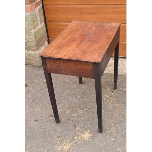 290 - A late Victorian oak single draw sideboard/ side table. 76 x 48 x 75cm. In good functional condition... 