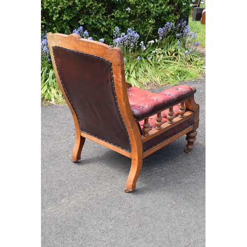 304 - Late Victorian walnut gentleman's Chesterfield style library chair with button back leather upholste... 