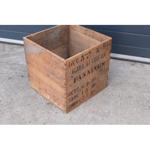 317 - A vintage wooden advertising crate with 'Ceylon' and 'London' marked onto the sides amongst other in... 