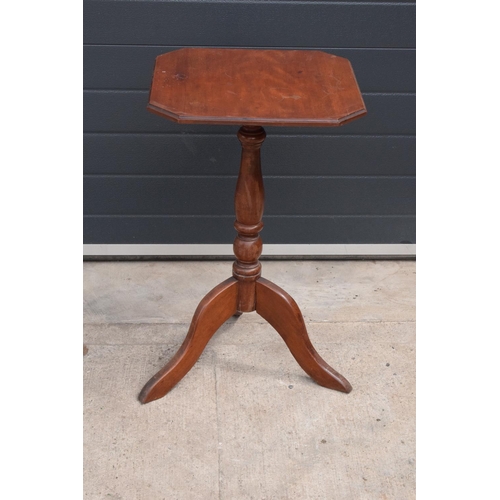 323 - A late Victorian wooden tripod table. 73cm tall. Some water staining evident. In good functional con... 