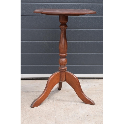 323 - A late Victorian wooden tripod table. 73cm tall. Some water staining evident. In good functional con... 