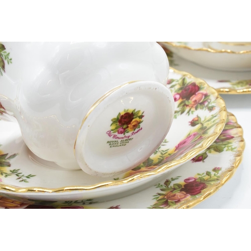 51 - A collection of Royal Albert Old Country Roses items to include 6 trios (18 pieces). In good conditi... 