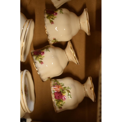 55E - A collection of Royal Albert Old Country Roses items to include 6x montrose mugs, a pair of cruets a... 