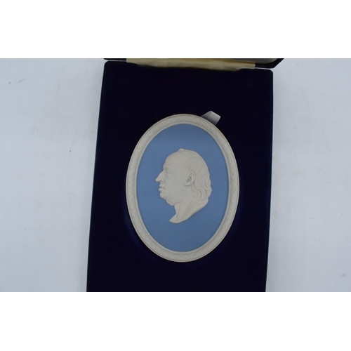 83 - Wedgwood Blue Jasperware oval medallion in presentation case specially commissioned in 1984 by the J... 