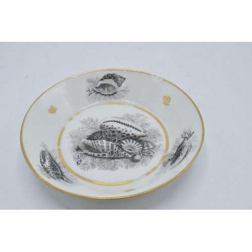 95E - A 19th century small pottery bowl with 'BFB' to reverse for Barr, Flight and Barr, Worcester depicti... 