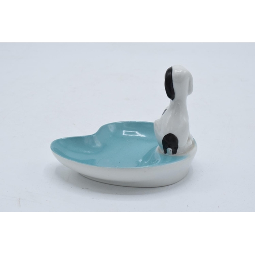 42 - A Tosca Fine China of Germany model of a dog ashtray. In good condition with no obvious damage or re... 