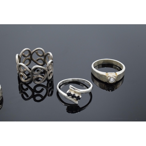 303 - A collection of silver 925 rings to consist of various sizes and designs, some are set with semi-pre... 