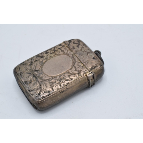 326 - Silver vesta case. Hallmarked for Birmingham 1895. 27.6 grams. In good condition.