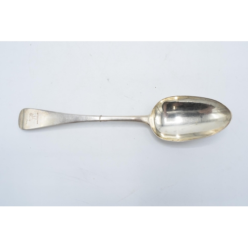 331 - Silver serving spoon. 70.0 grams