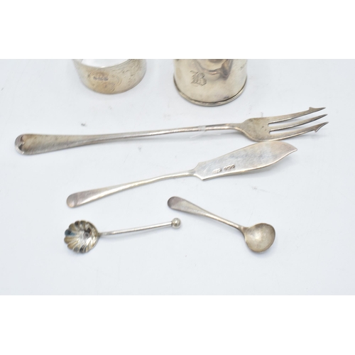 340 - Small group of silver including mustard pot, napkin ring, pickle fork, butter knife and salt spoons,... 