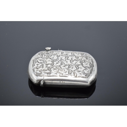 359 - Silver vesta case hallmarked for Birmingham 1910. 24.8 grams. In good condition with expected wear a... 