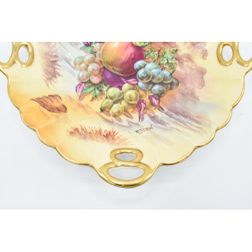 86 - A collection of hand painted fruit scenes in the Worcester style to include a fine quality Crown Sta... 