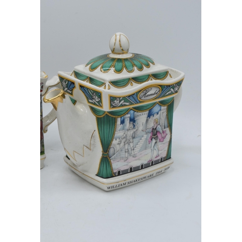 106 - A collection of Sadler Teapots to include Hamlet, Christmas Morning and A Day at the Races (3). In g... 