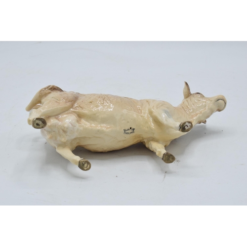 148 - Beswick Charolais Cow 3075A. In good condition with no obvious damage or restoration apart from a mi... 