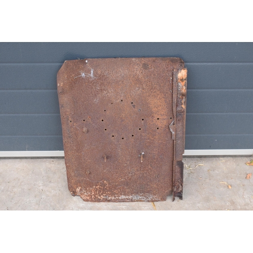 225 - An interesting late 19th century cast metal door (possibly for a furnace / oven) with 'Hanson Tutbur... 