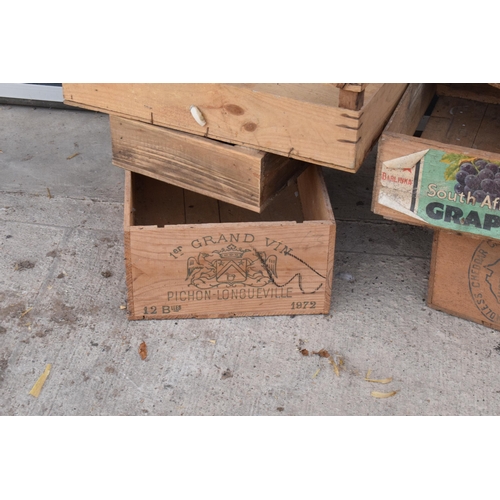 290 - A collection of vintage wooden crates to include advertising examples for Rindless Cheddar Cheese, C... 