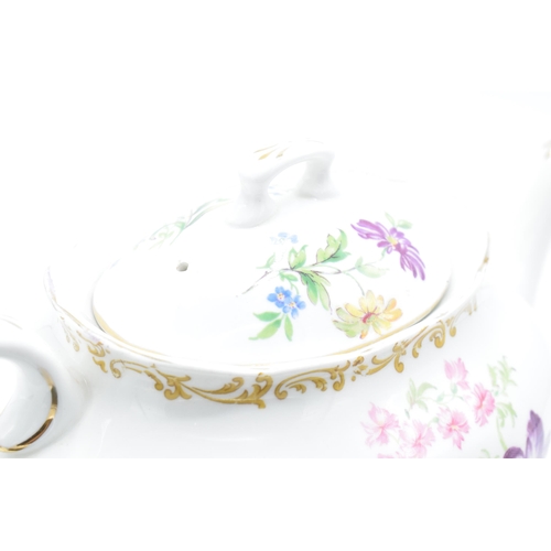 58 - Royal Albert tea pot in the Nosegay pattern. In good condition with no obvious damage or restoration... 