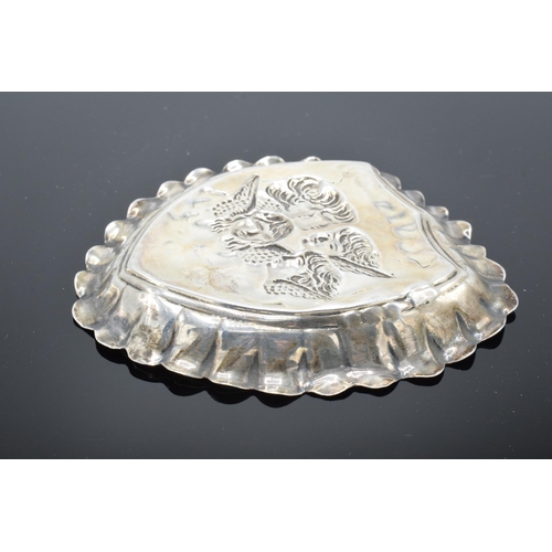 208 - Edwardian silver cherub shield-shaped pin tray with Reynold's Angels decoration. Birmingham 1902. 9x... 