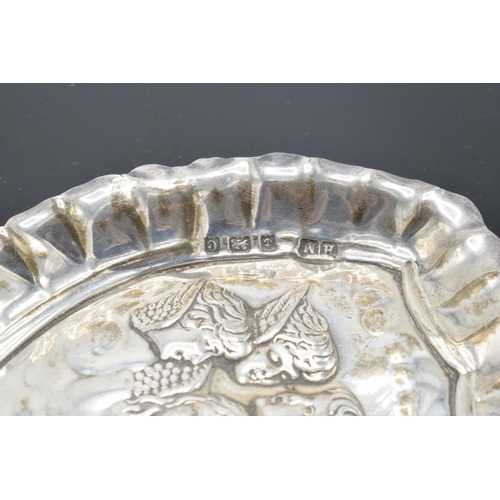 208 - Edwardian silver cherub shield-shaped pin tray with Reynold's Angels decoration. Birmingham 1902. 9x... 