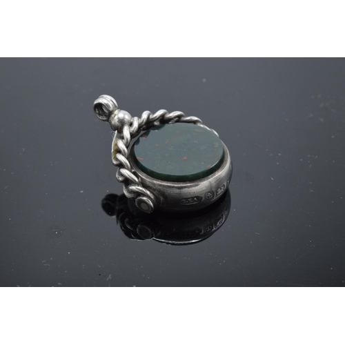 217 - A silver and bloodstone swivel fob. Birmingham 1910. 6.1 grams.