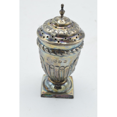 232A - An ornate hallmarked silver cruet. 26.3 grams. Chester 1896.