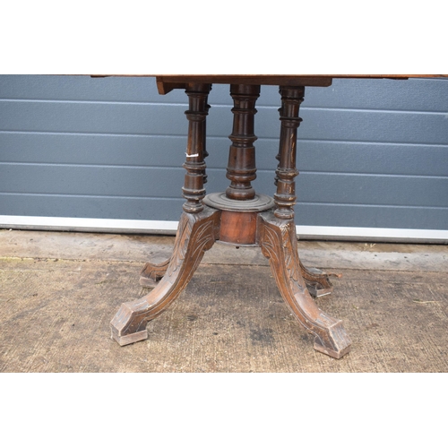 338 - A 19th century walnut tilt-top occasional table with quarter veneered top with inlay decoration on f... 