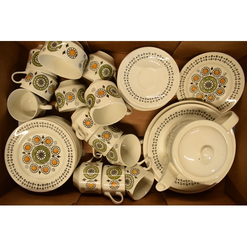 43F - A large collection of Broadhurst ironstone tea and dinner ware to include Renaissance (approx 48 pie... 