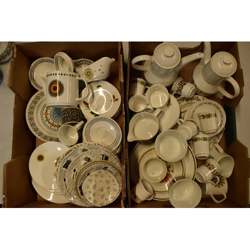 43I - A large collection of vintage mid century Broadhurst Ironstone Kathie Winkle tea and dinner ware, Mi... 