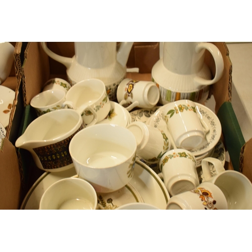 43I - A large collection of vintage mid century Broadhurst Ironstone Kathie Winkle tea and dinner ware, Mi... 