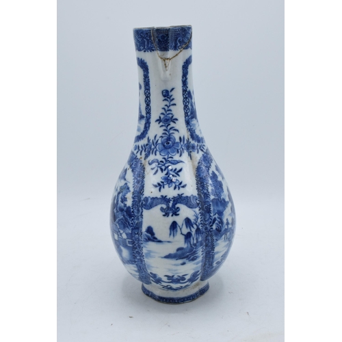 55 - Blue & white Chinese wine jug 19th century: Missing lid, handle re stuck and minor damages, standing... 