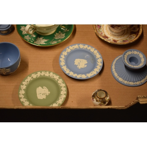 57 - A mixed collection of pottery to include Wedgwood Jasperware in different colours to consist of pin ... 