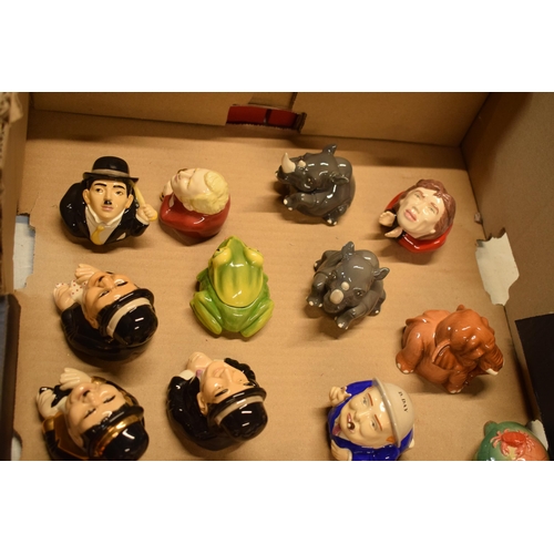 102A - A good boxed collection of Kevin Francis Facepots to include Stan Laurel, Churchill, Benny Hill, Rhi... 