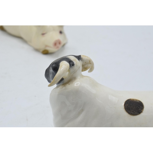 160E - Beswick sheep to include Black Faced Sheep 1765, Black Faced Ram and Pig and Piglet 2746 (3). In goo... 