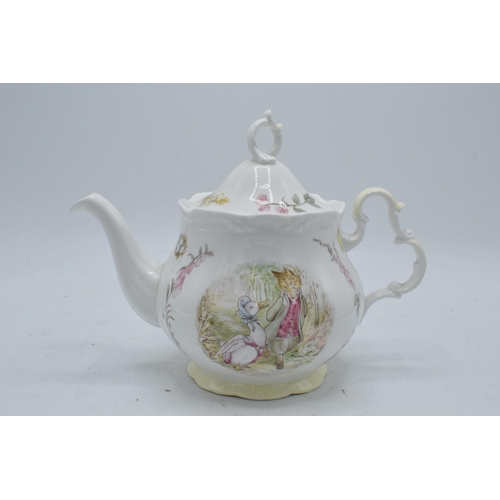 71A - Royal Albert teapot The World of Beatrix Potter. 16cm tall. In good condition with no obvious damage... 