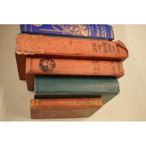 285 - A good collection of illustrated books ranging from the early - mid 20th century (16 books), general... 