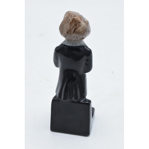 142 - Royal Doulton figure Charles Dickens HN3448, limited edition of 1500. 10cm tall. In good condition w... 